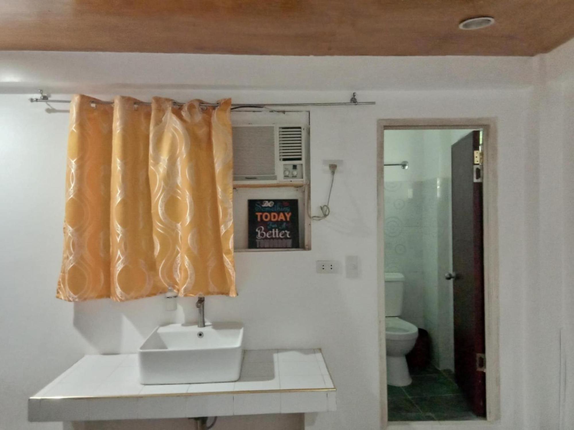 Jcv Rooms Surigao Exterior foto
